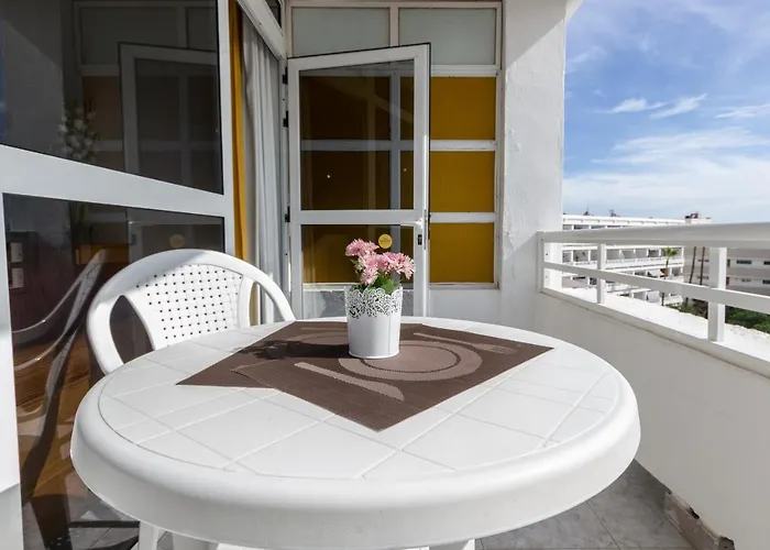 Seaview Friendly 6 *